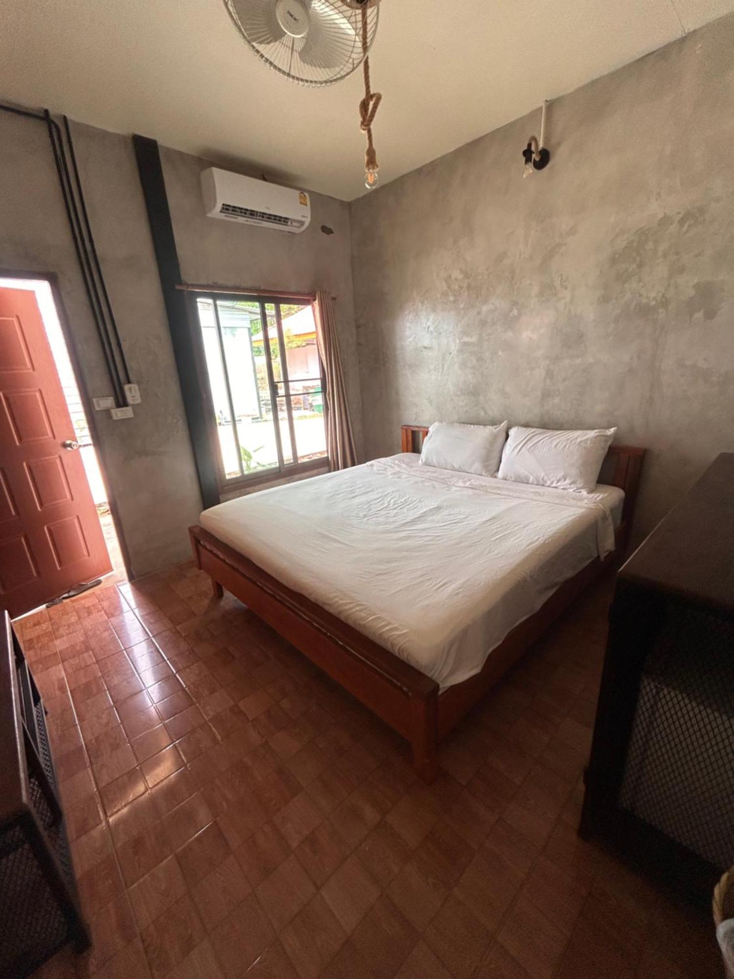 Tchin Tchin Guesthouse Koh Chang Dış mekan fotoğraf